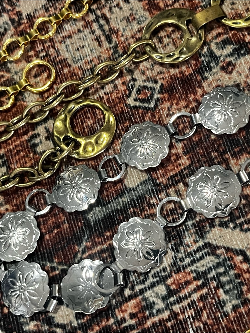Mixed Metal Chainlink Vintage Belt Lot- Gold & Silver Tones - Picture 8 of 8